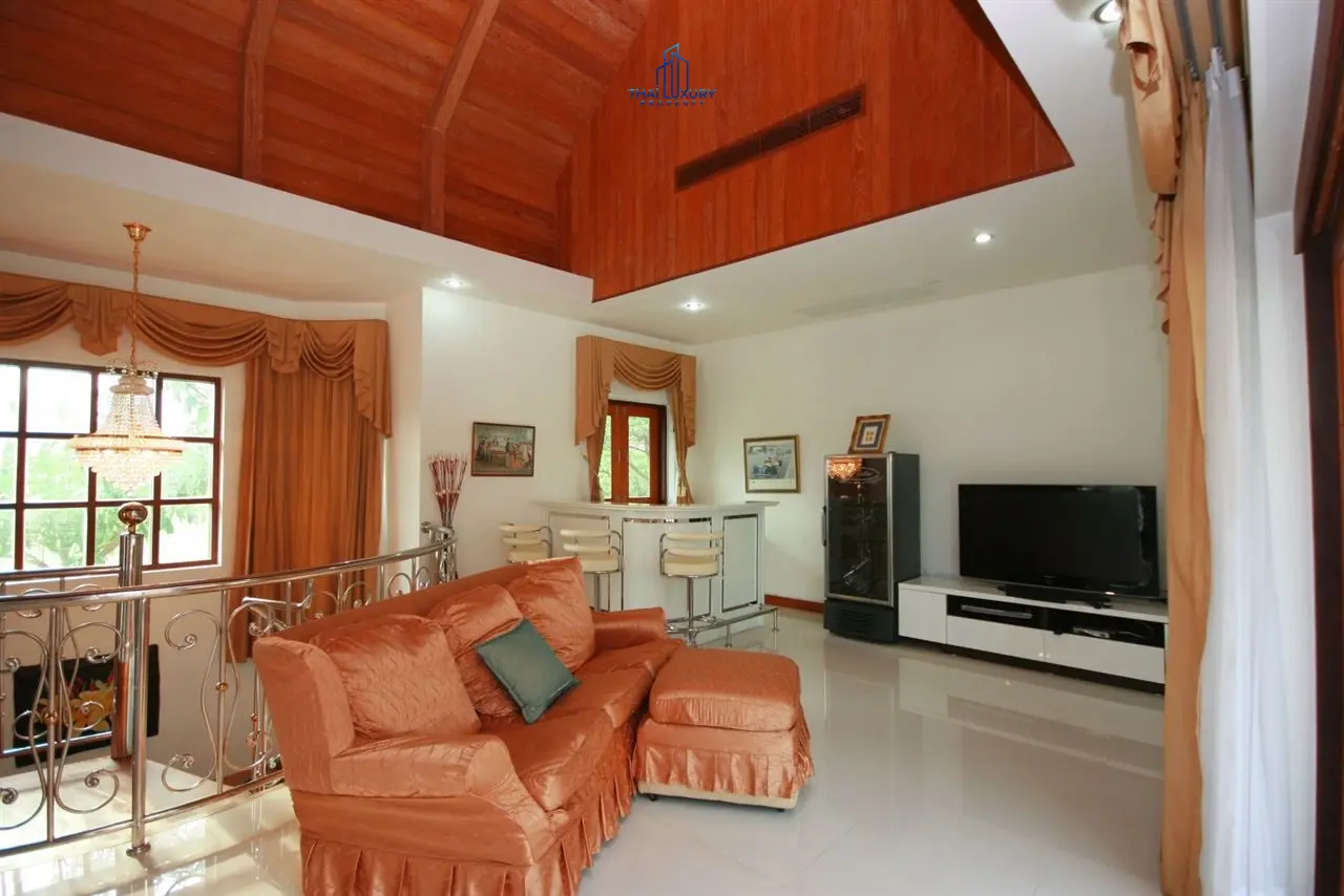 Spacious 4-Bedroom Villa with Central Pool & Tropical Garden in Cha-Am