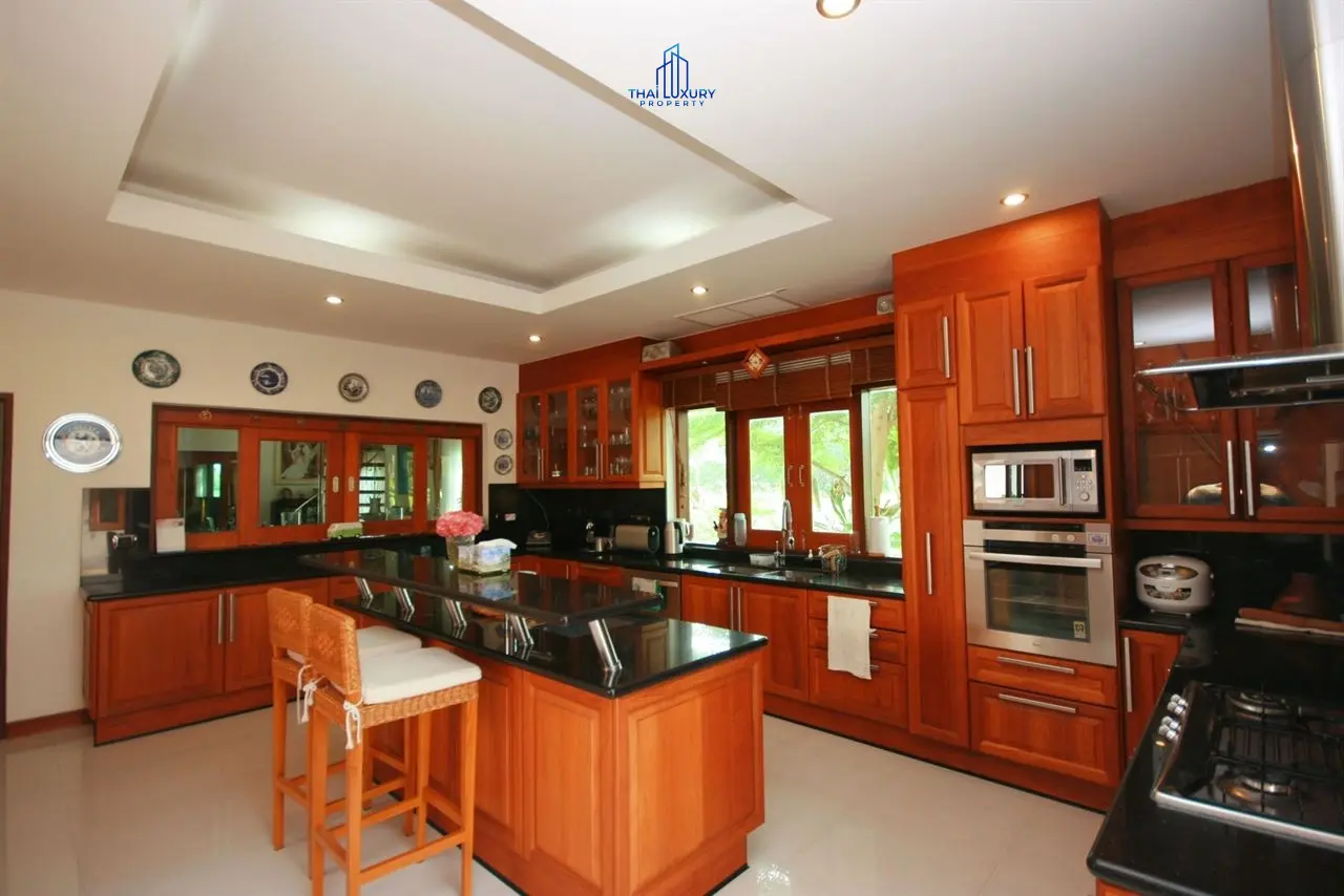 Spacious 4-Bedroom Villa with Central Pool & Tropical Garden in Cha-Am