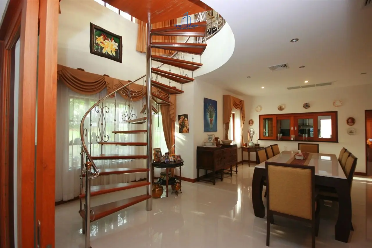 Spacious 4-Bedroom Villa with Central Pool & Tropical Garden in Cha-Am