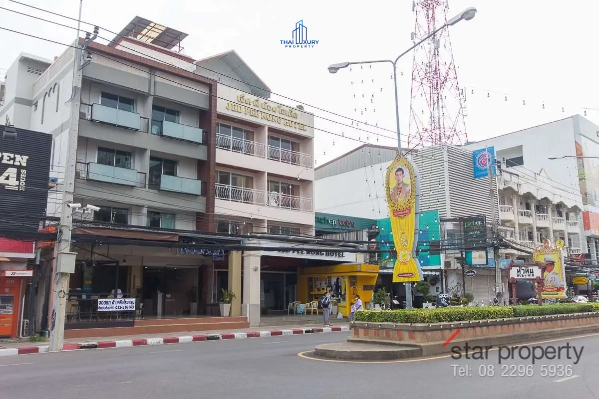 Spacious Mixed-Use Building with 23 Units and Pool in Hua Hin