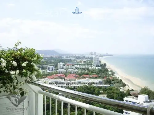 คอนโด 1 ห้องนอนกว้างขวางพร้อมวิวชายฝั่งที่สวยงามแบบพาโนรามาในหัวหิน