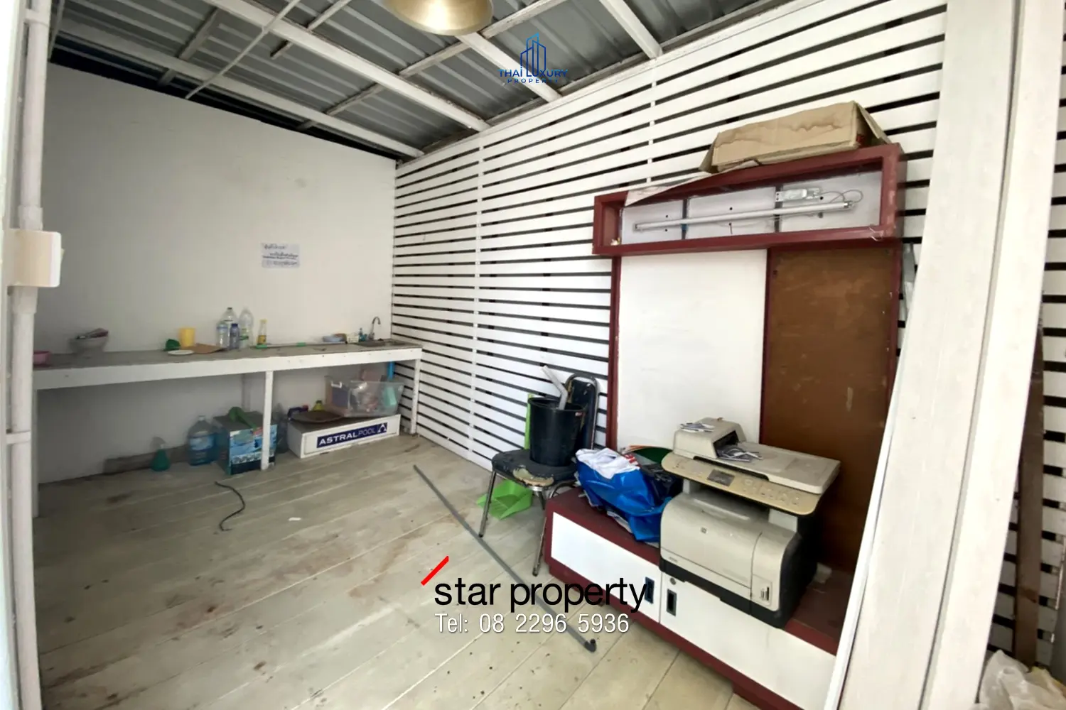 บ้านสองชั้นอบอุ่นพร้อมระเบียงและแสงธรรมชาติในหัวหิน