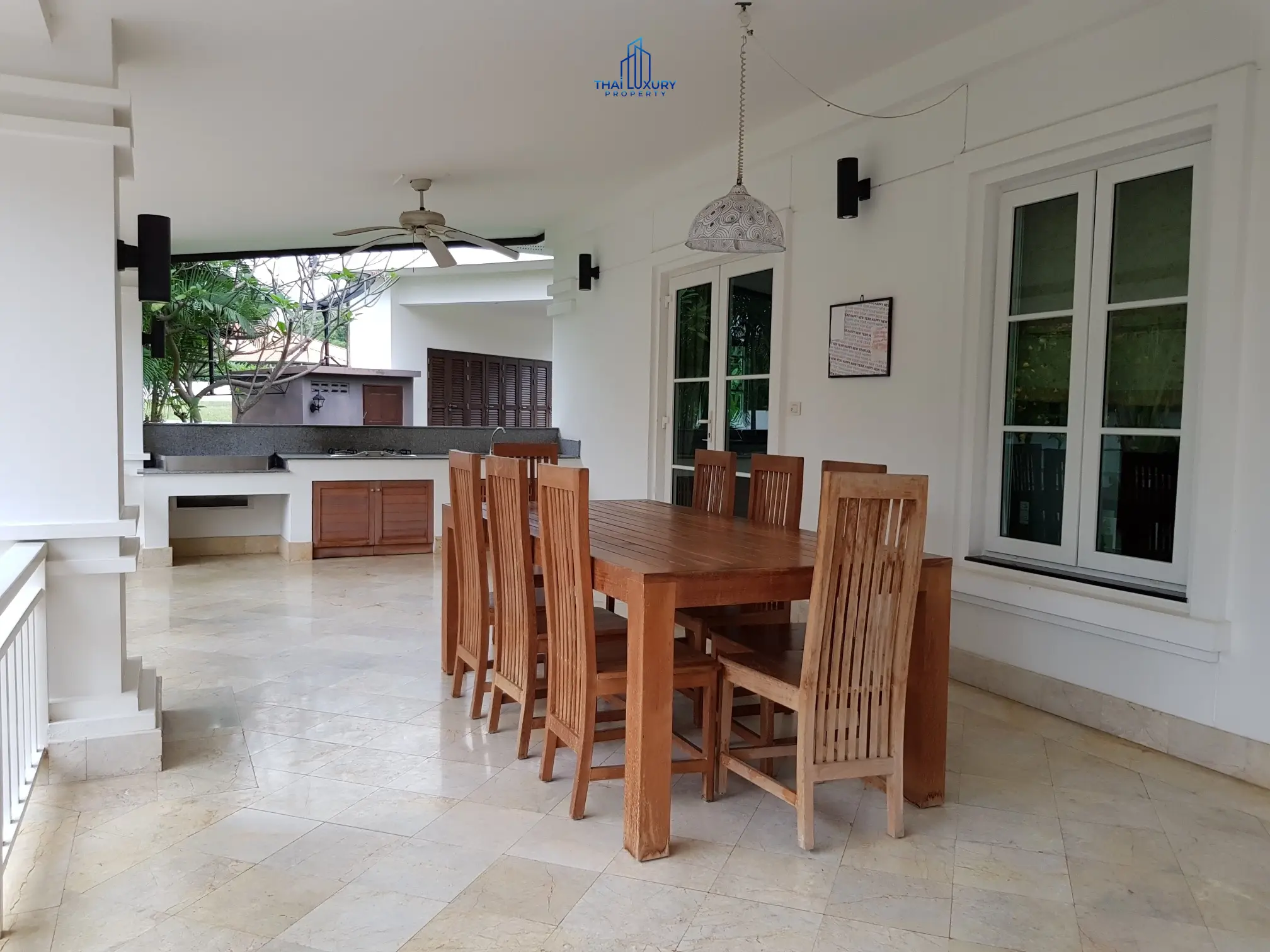 วิลล่าสุทธิชั้นเดียวกว้างขวางพร้อมสระว่ายน้ำและสวนในหนองแก หัวหิน