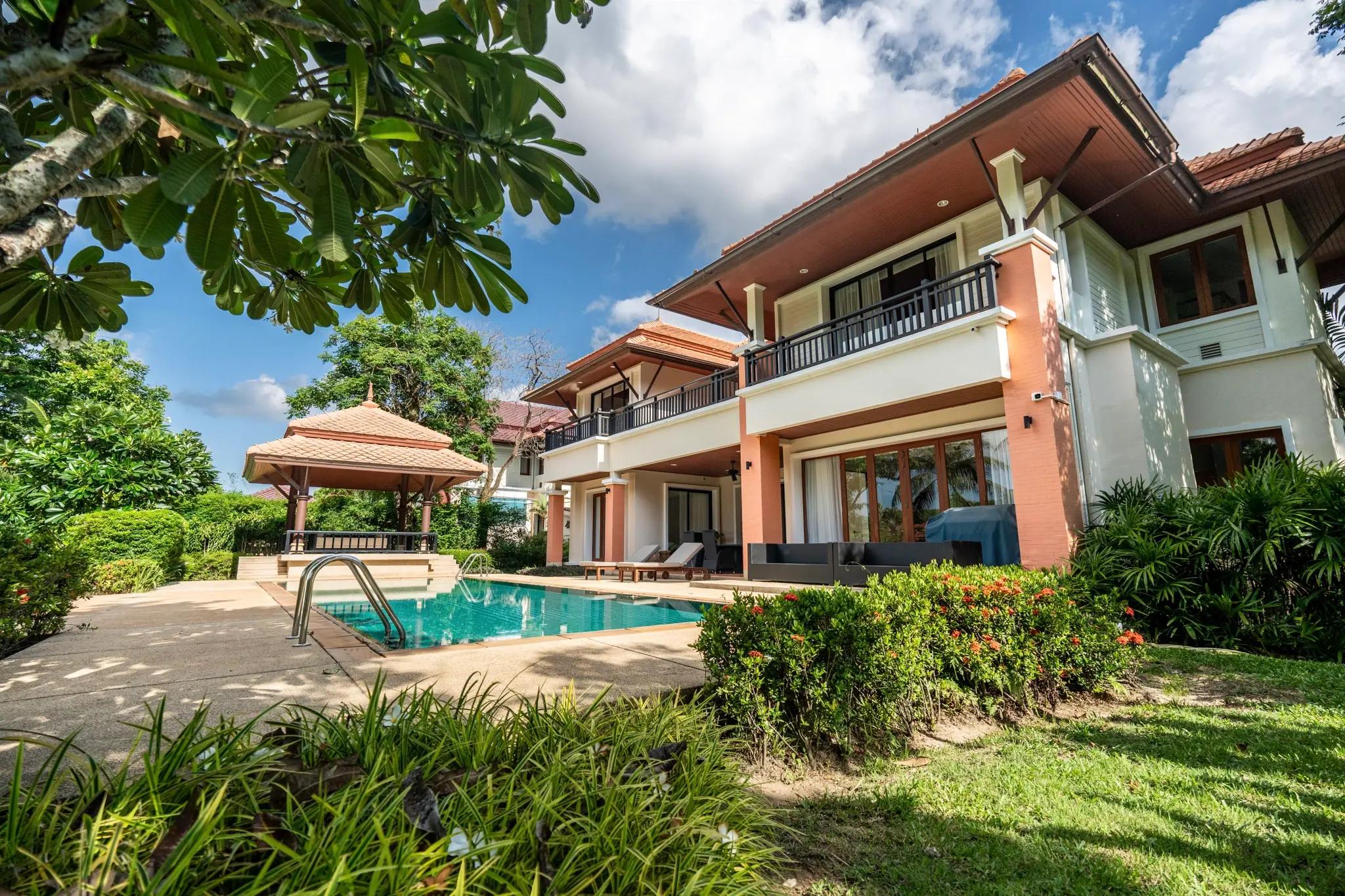 LAGUNA VILLAGE 116/2