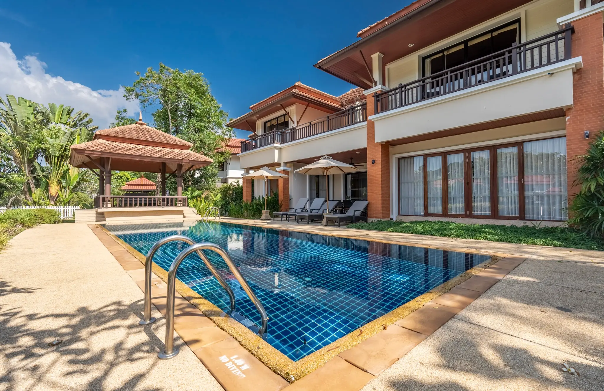 LAGUNA VILLAGE 116/8