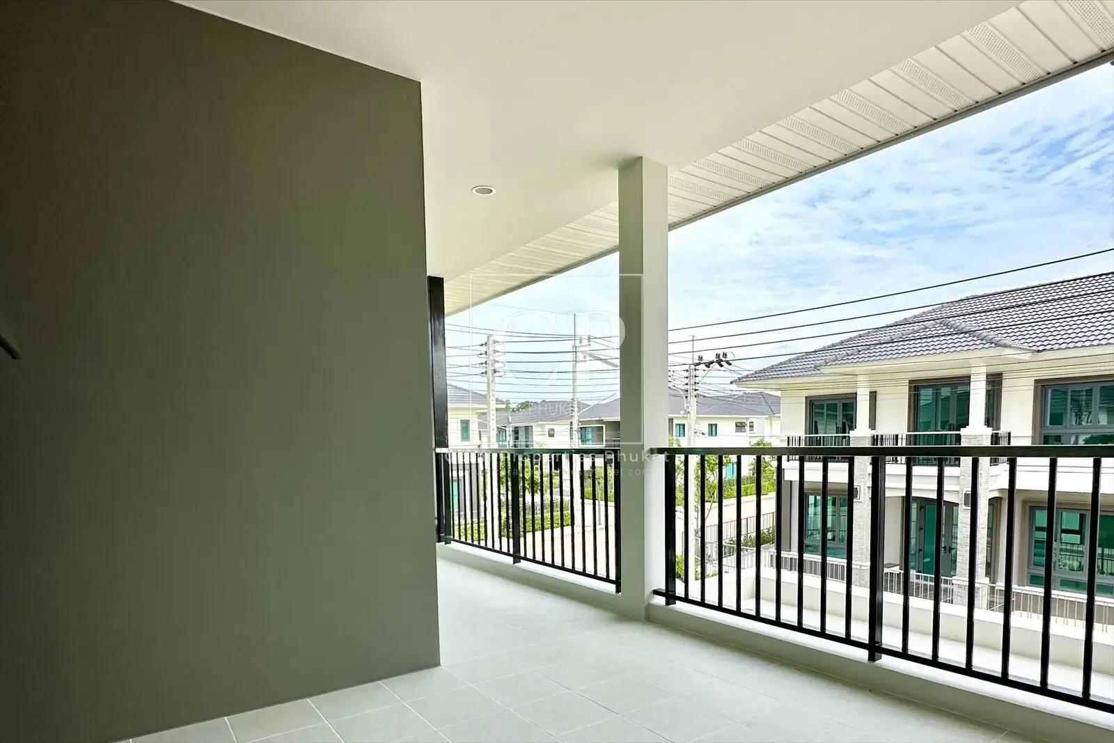 บ้าน 4 ห้องนอนที่เพิ่งสร้างเสร็จใหม่ในเกาะแก้ว ภูเก็ต ประเทศไทย