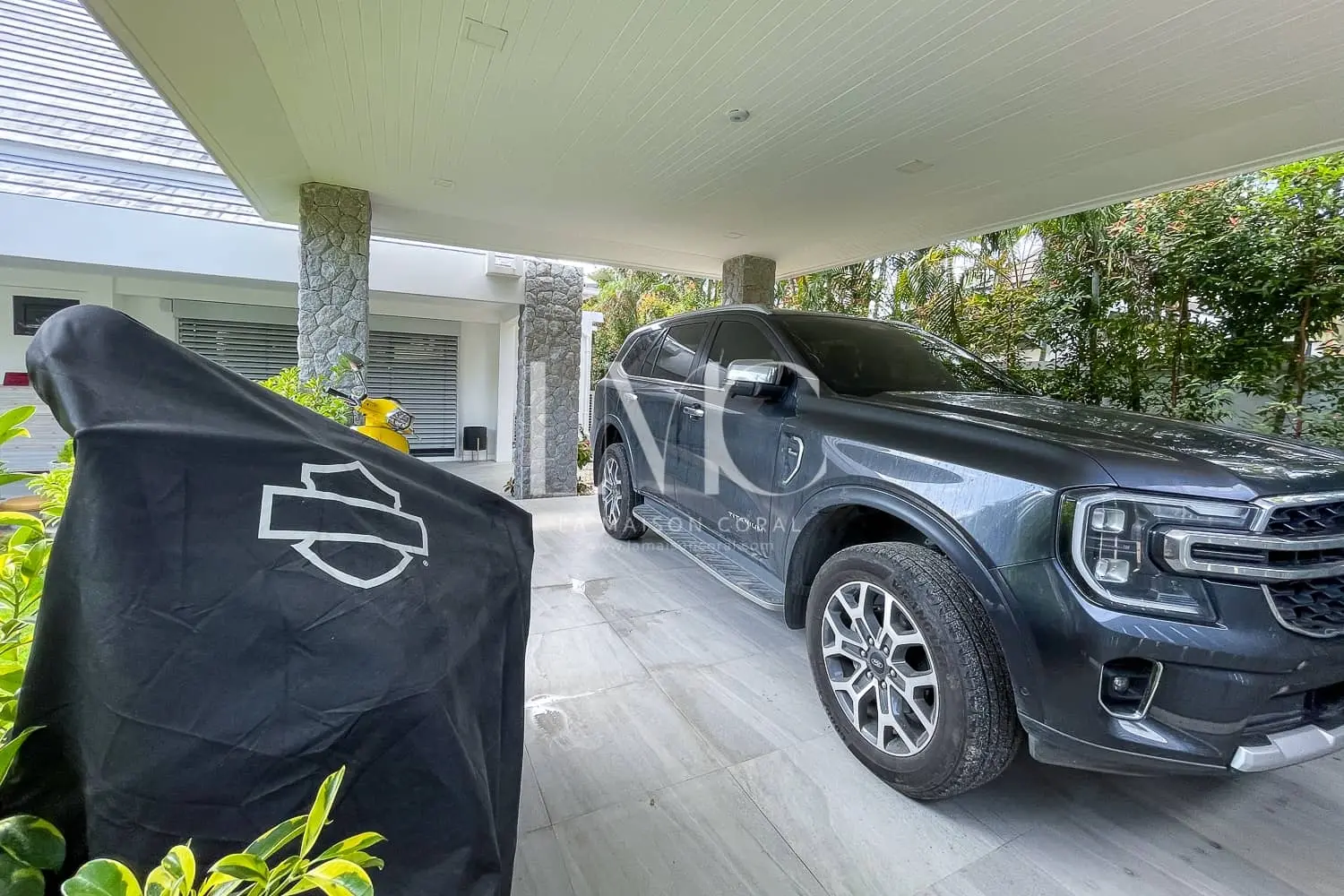 Extraordinary, Spacious 4-Bedroom Pool Villa in Rawai, Phuket, Thailand