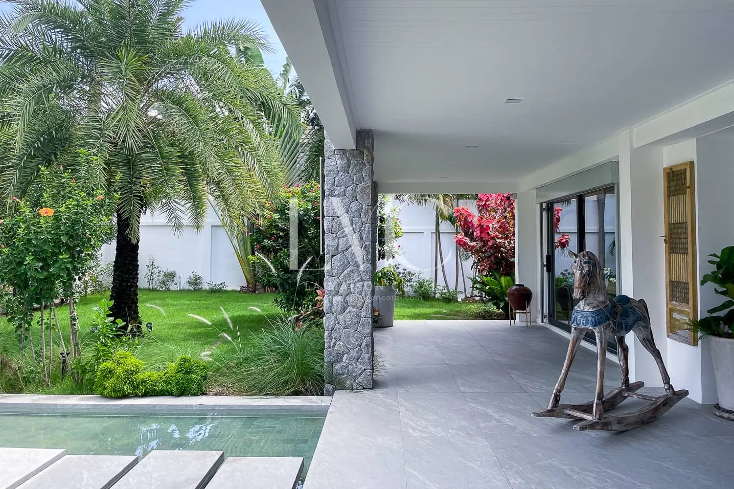 Extraordinary, Spacious 4-Bedroom Pool Villa in Rawai, Phuket, Thailand