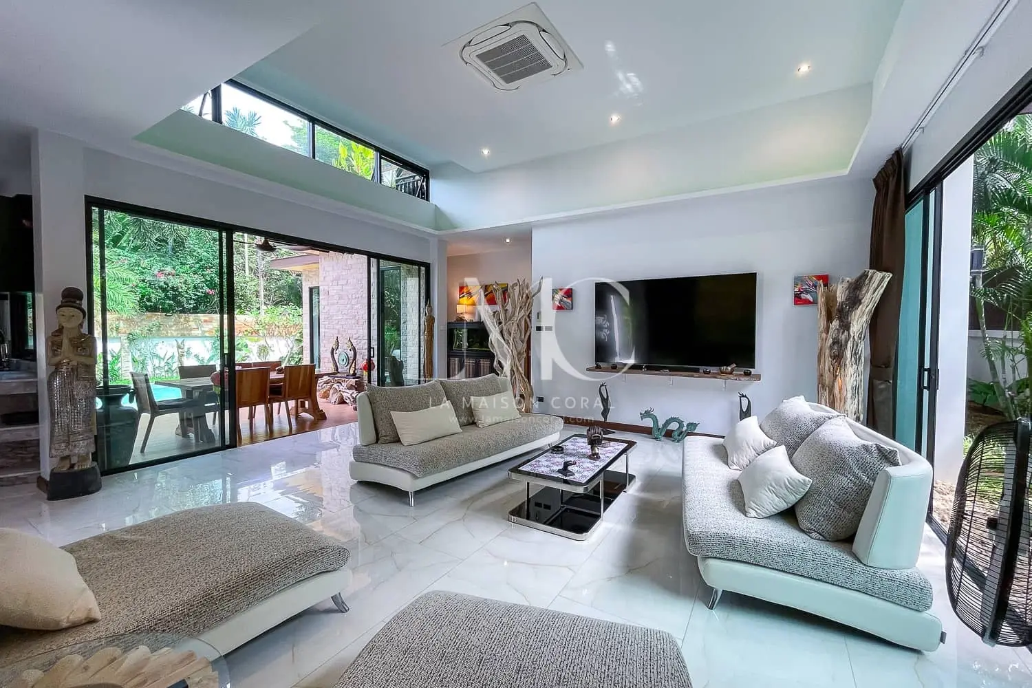 Enchanting, Unique Layout 4 Bedroom Pool Villa in Rawai, Phuket, Thailand