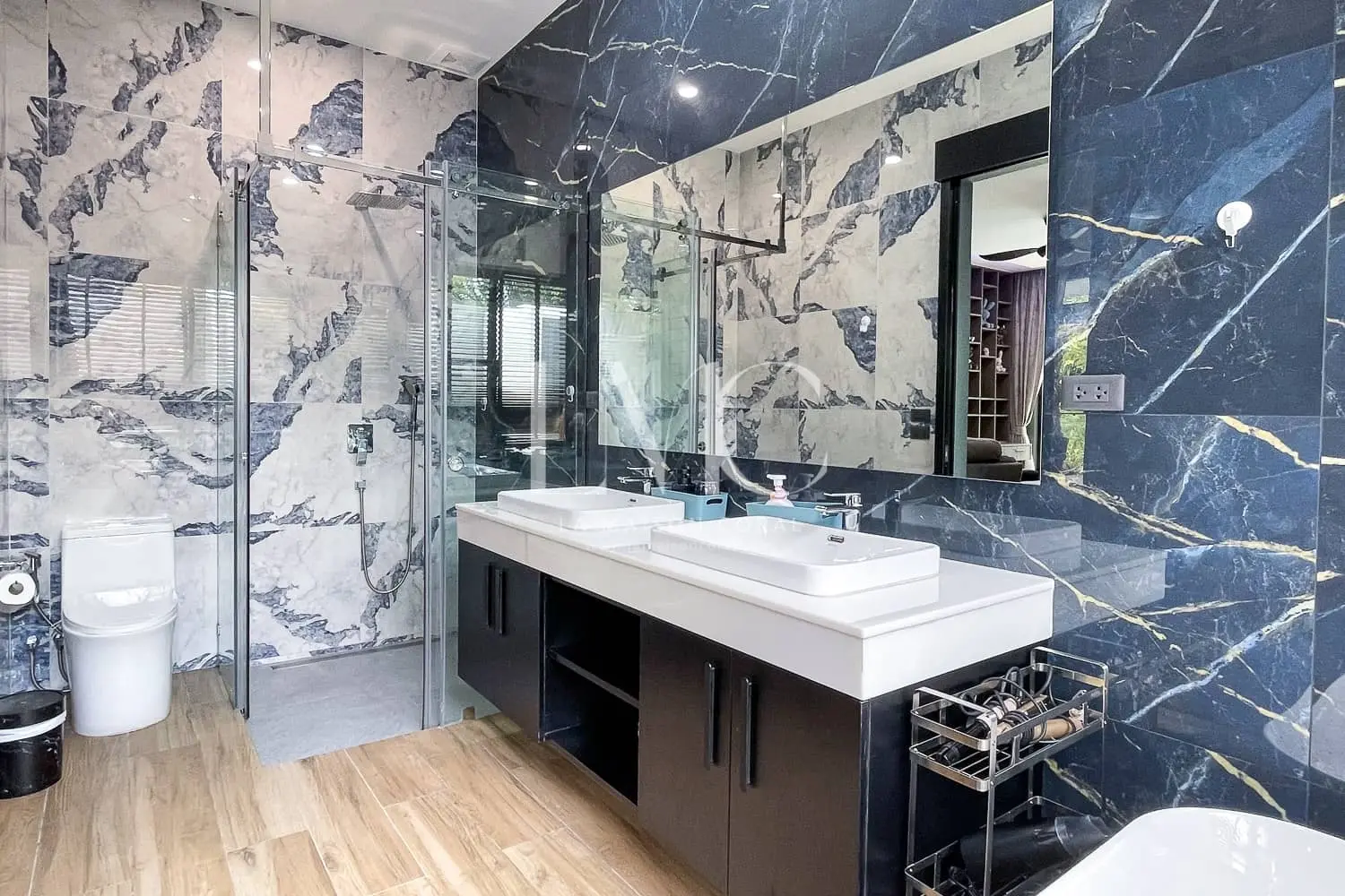 Splendid Stylish 3-Bedroom Pool Villa Located in Rawai, Phuket