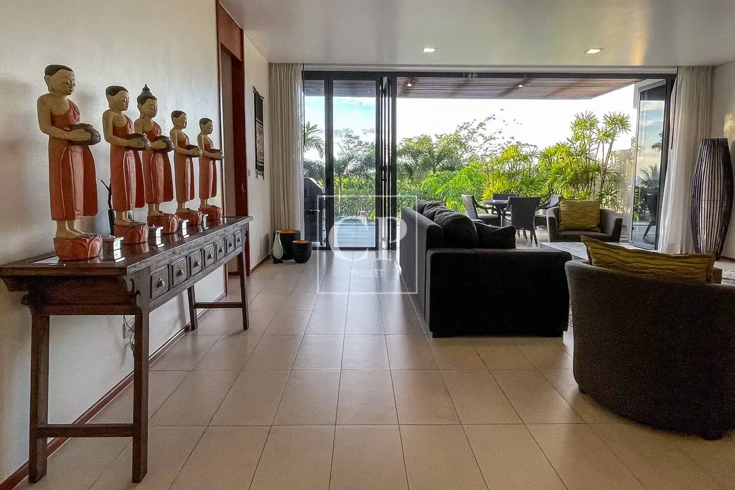 คอนโดวิวทะเล 2 ห้องนอนที่โดดเด่น, กะตะ, ภูเก็ต, ประเทศไทย