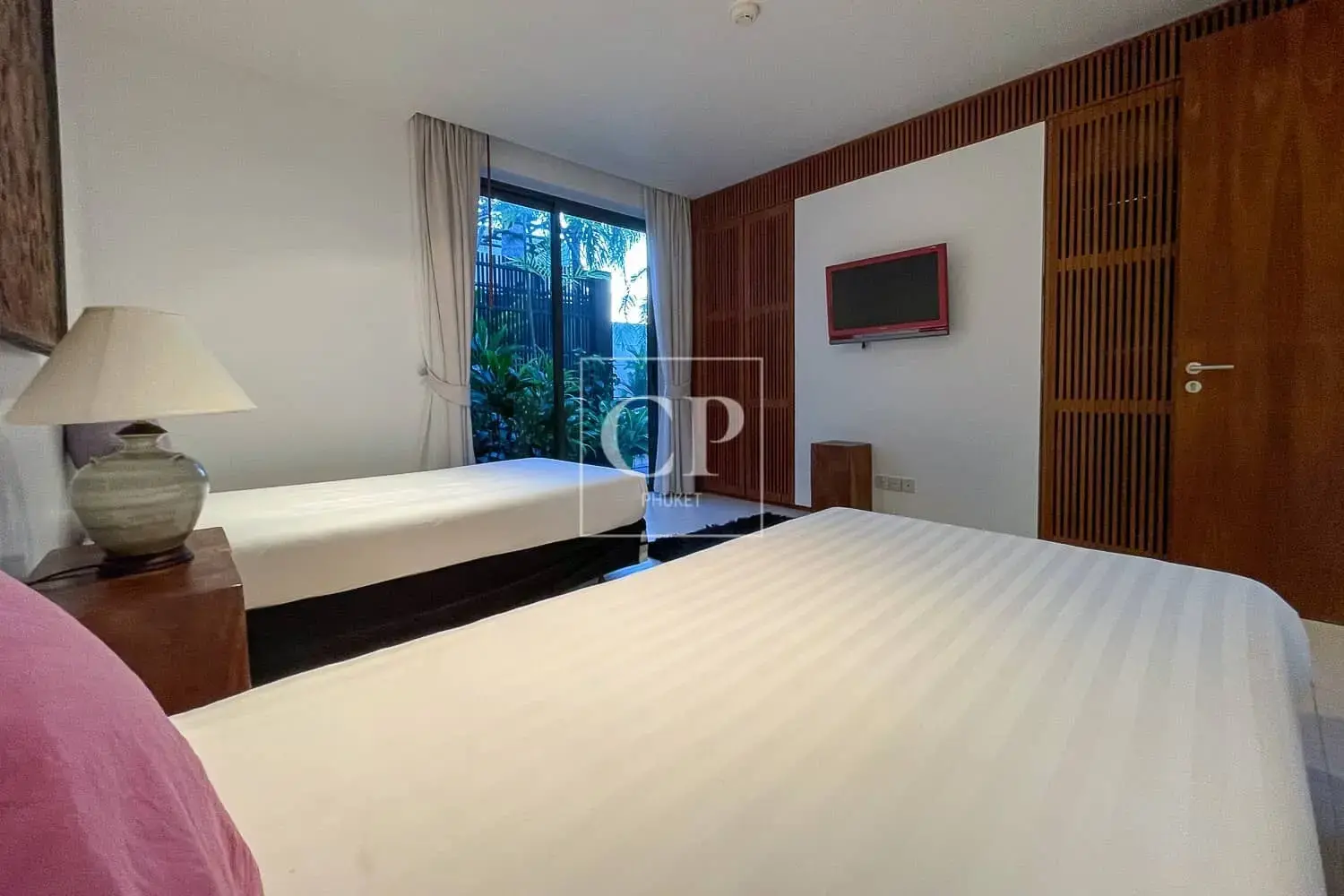 คอนโดวิวทะเล 2 ห้องนอนที่โดดเด่น, กะตะ, ภูเก็ต, ประเทศไทย