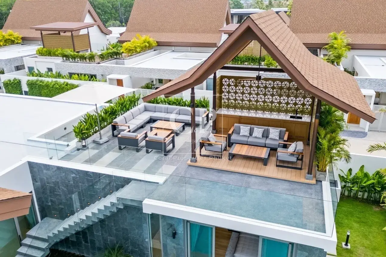 พูลวิลล่า 4 ห้องนอน หรูหรา สวยงาม ร่มรื่น ในบางเทา ภูเก็ต ประเทศไทย
