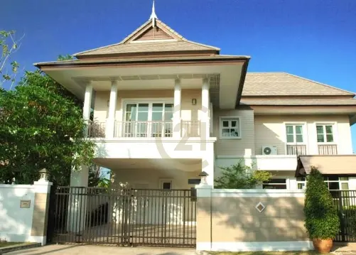 Land and Houses Park Phuket