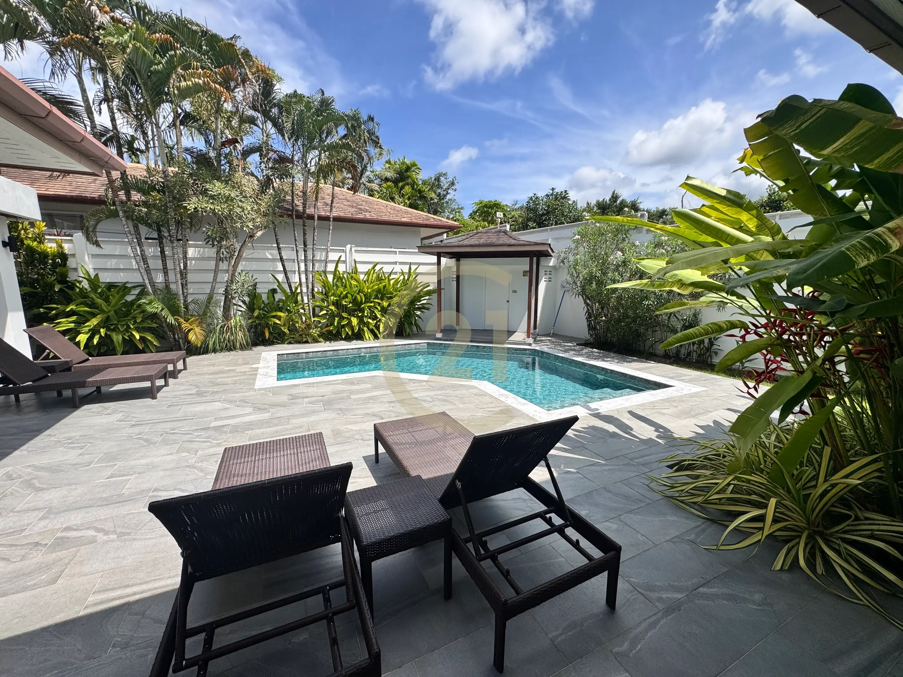 3 Bedroom en-suite Villa for rent in Rawai