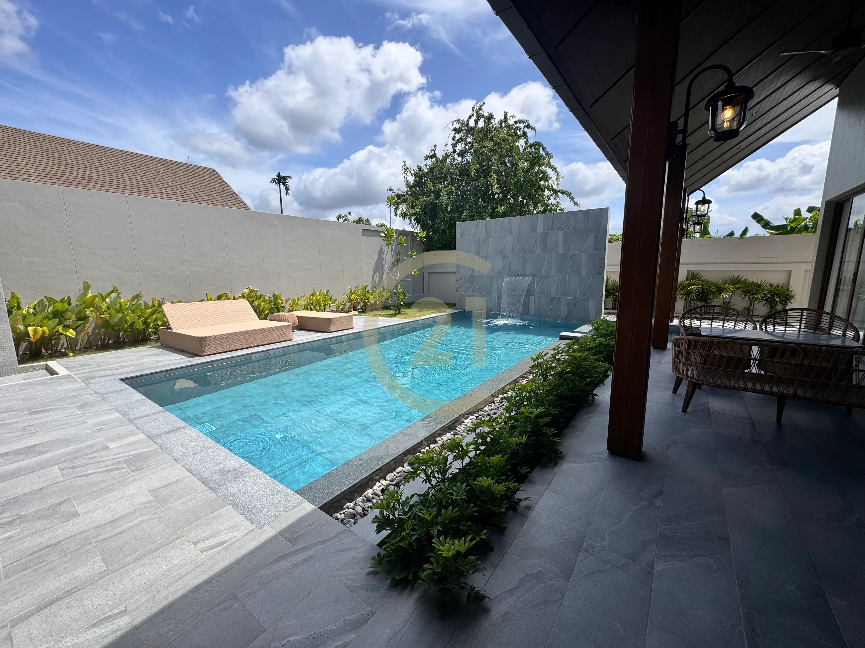 Luxury 3 Bedroom en-suite Pool Villa for rent in Rawai