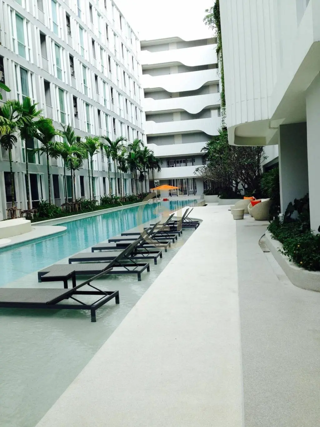 1 Bedroom Condominium for Rent at The Base Downtown