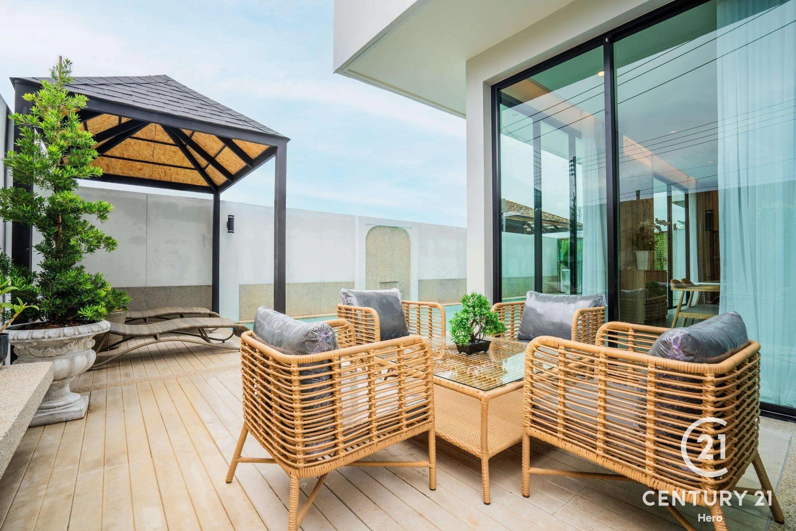3–4 Bedroom Luxury Pool Villas in Prime Pasak , Cherng Talay