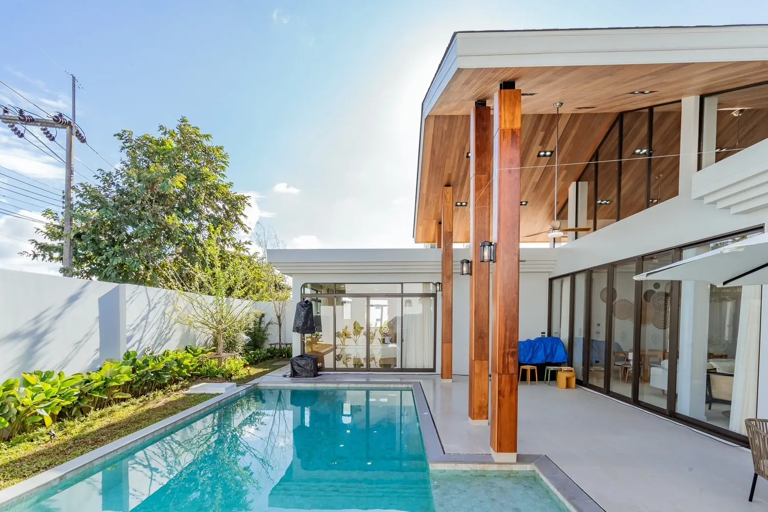 Modern Tropical Escape with Private Pool in Phuket