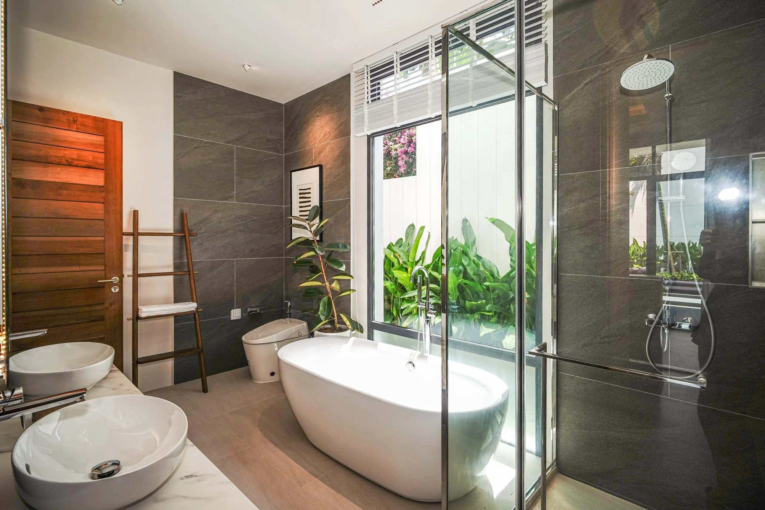 Luxurious Resort-Style Villas in the Heart of Chalong