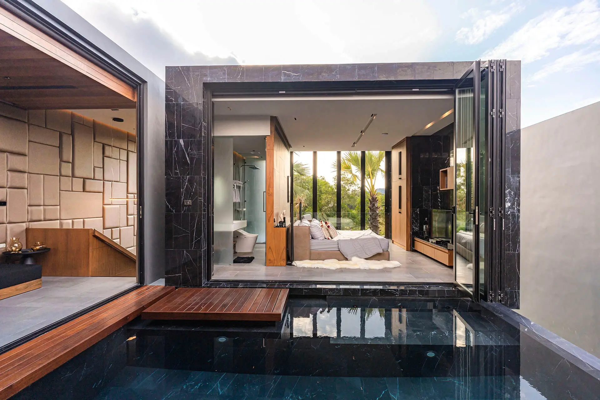 Discover the Essence of Luxury Living 3 Bedrooms in Phuket's Iconic Villas