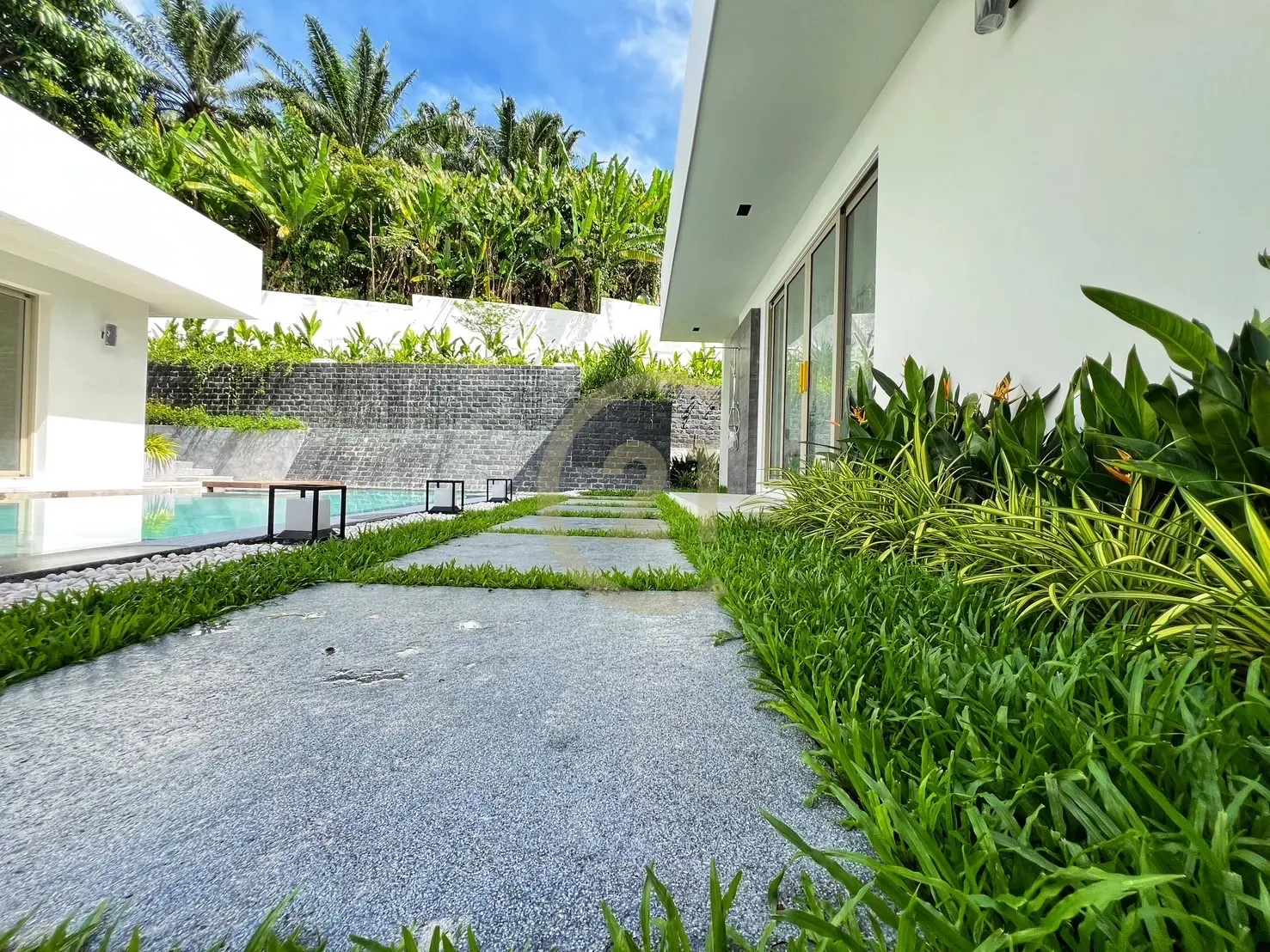 4 Bedrooms Serene Golf Course Retreat in Kathu, Phuket