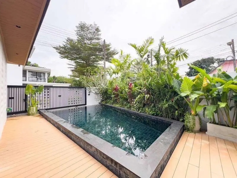 3 Bedrooms Affordable Renovated Pool Villa in Cherng Talay