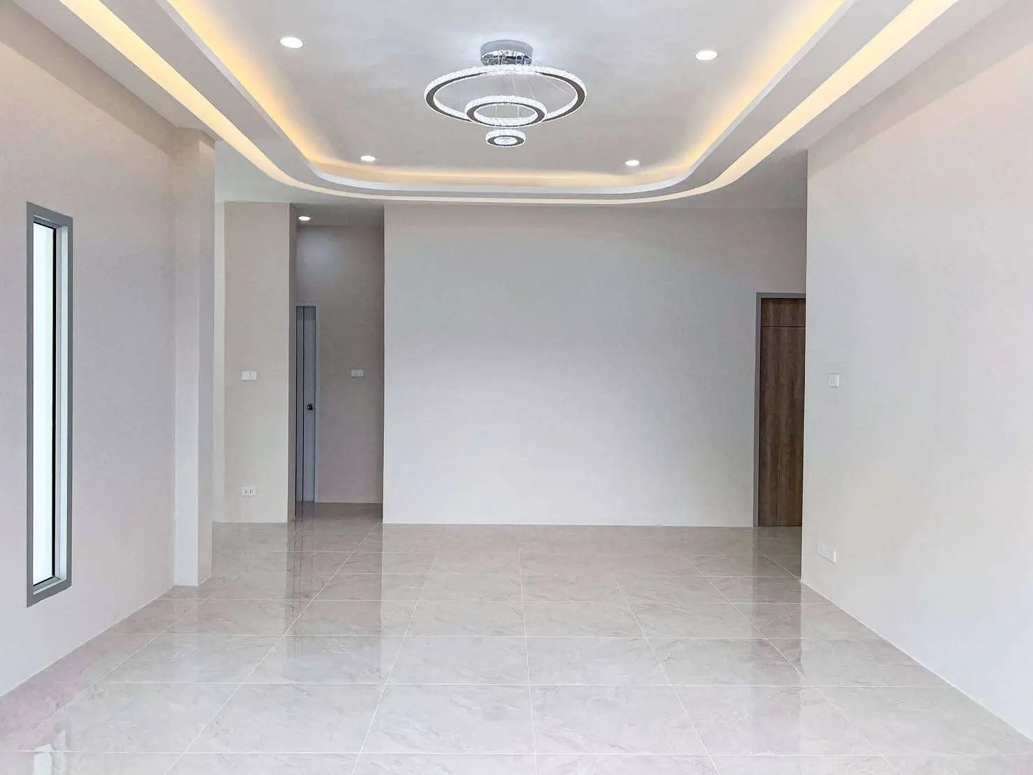 Spacious 3-Bedroom House for Sale in Si Sunthon, Phuket