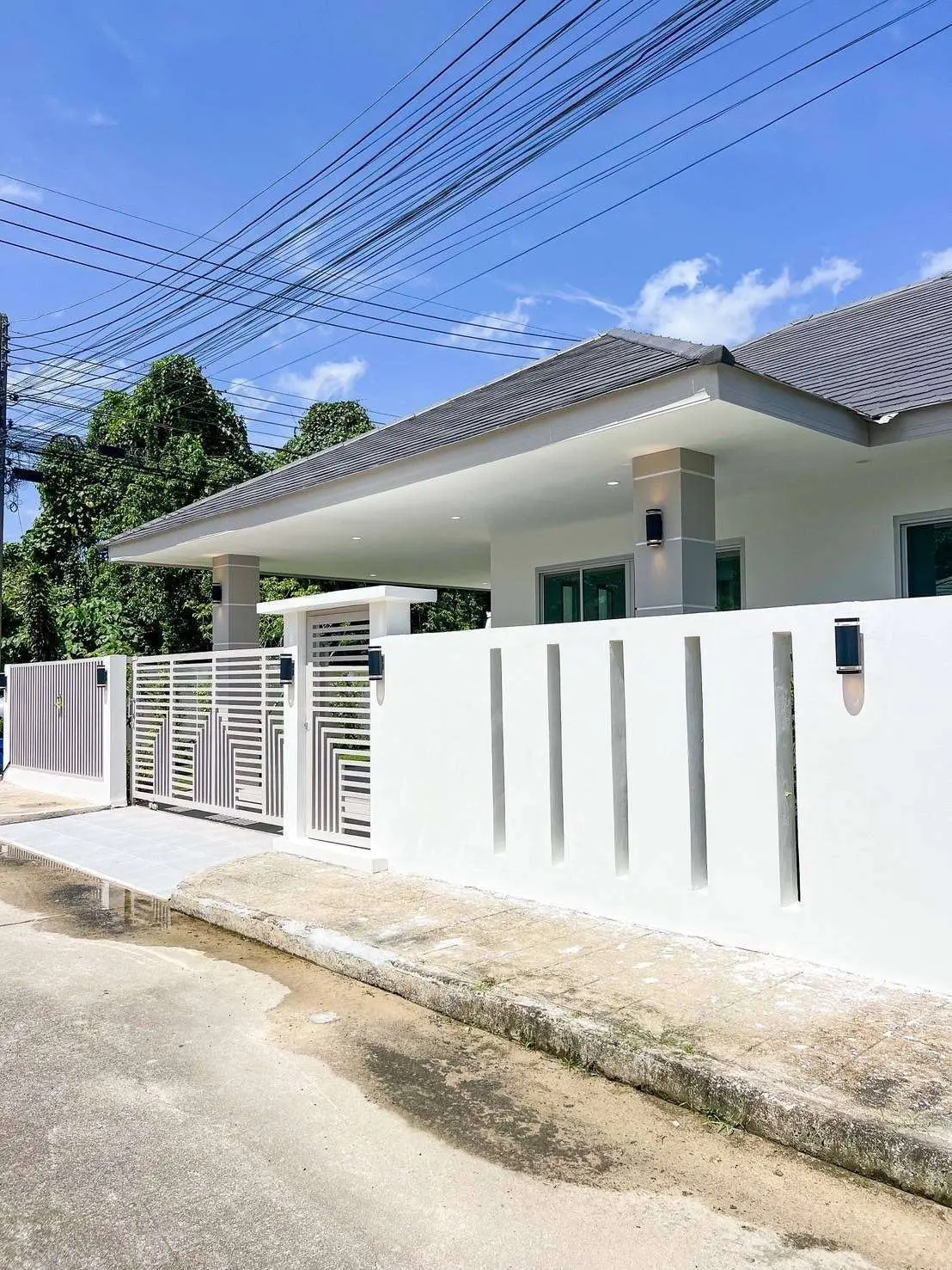Spacious 3-Bedroom House for Sale in Si Sunthon, Phuket