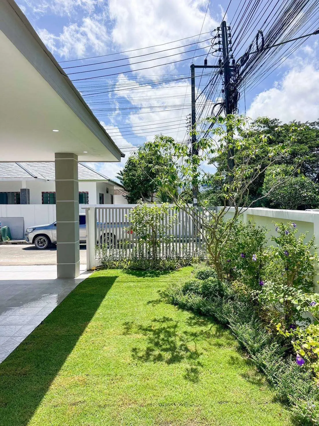 Spacious 3-Bedroom House for Sale in Si Sunthon, Phuket