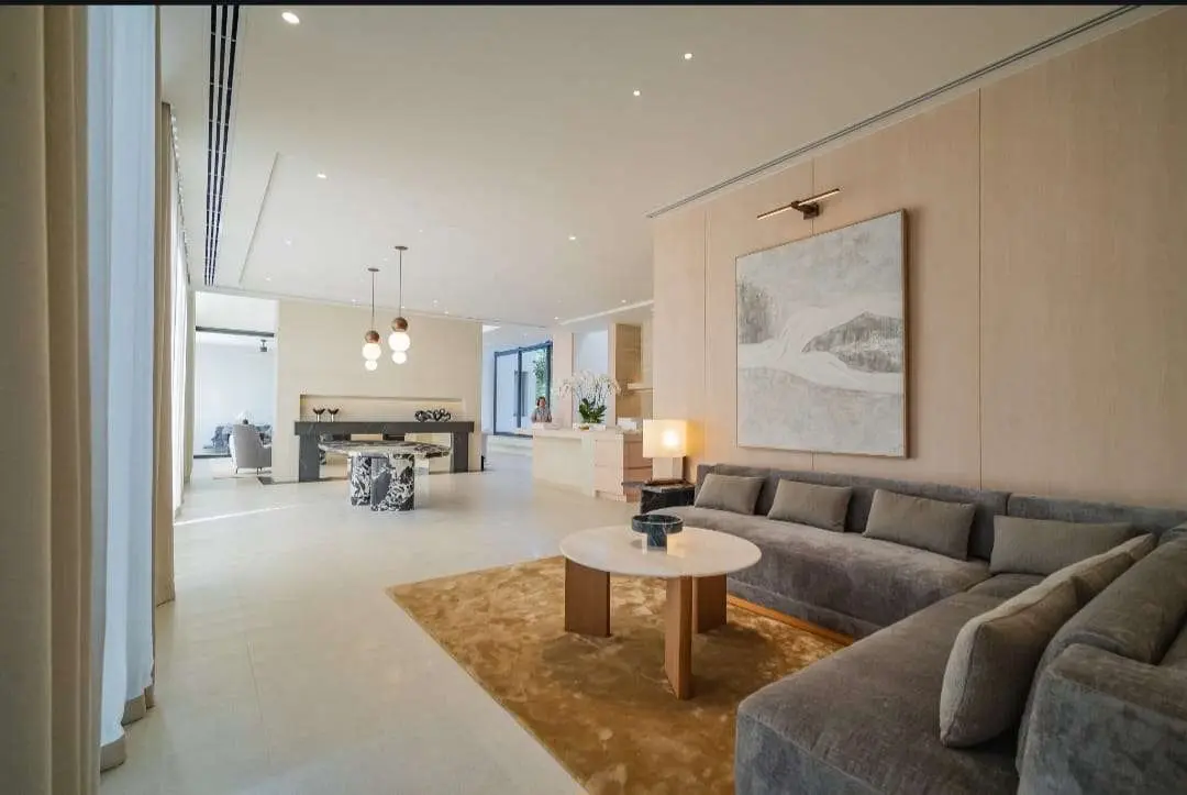 4-5 Bedrooms Luxury, Comfort &amp; Seamless Harmony with Nature