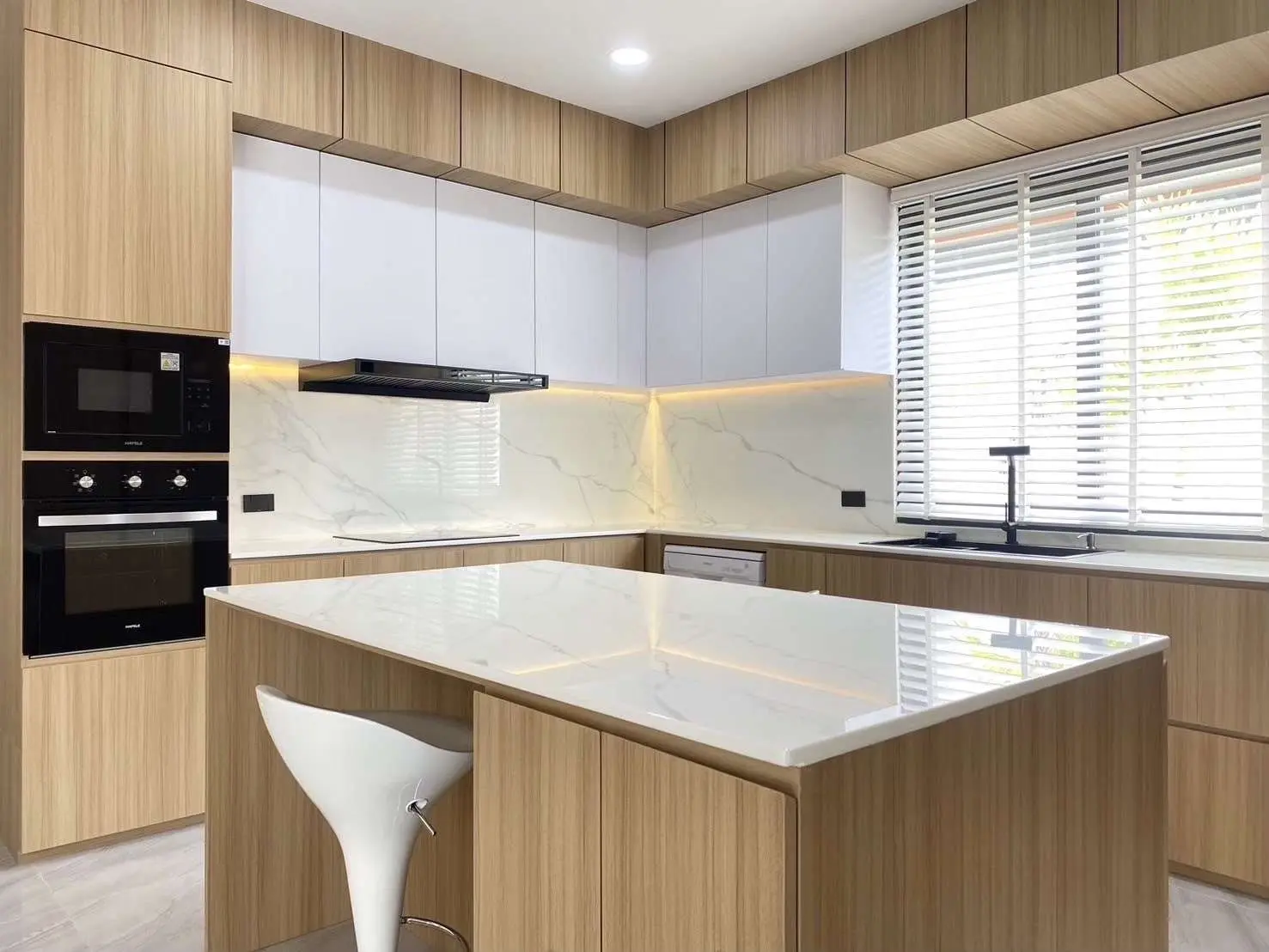 3Bedrooms Modern Pool Villa Living in Serene Kathu