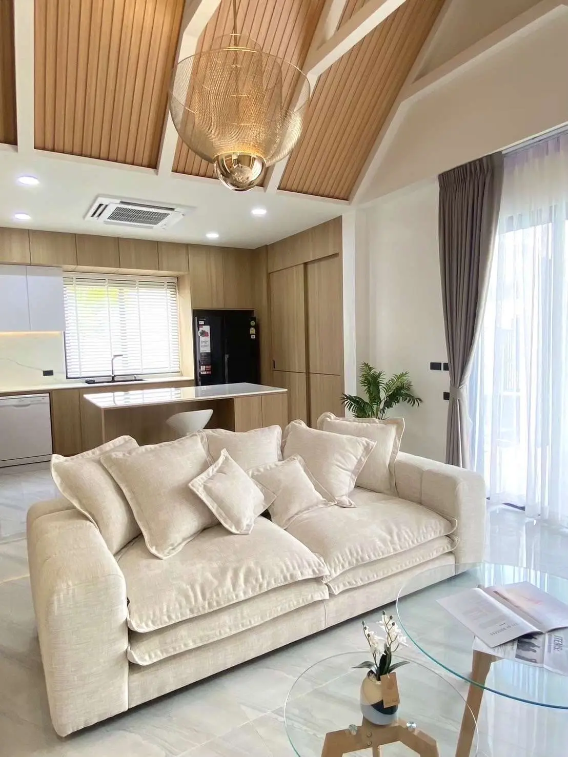 3Bedrooms Modern Pool Villa Living in Serene Kathu