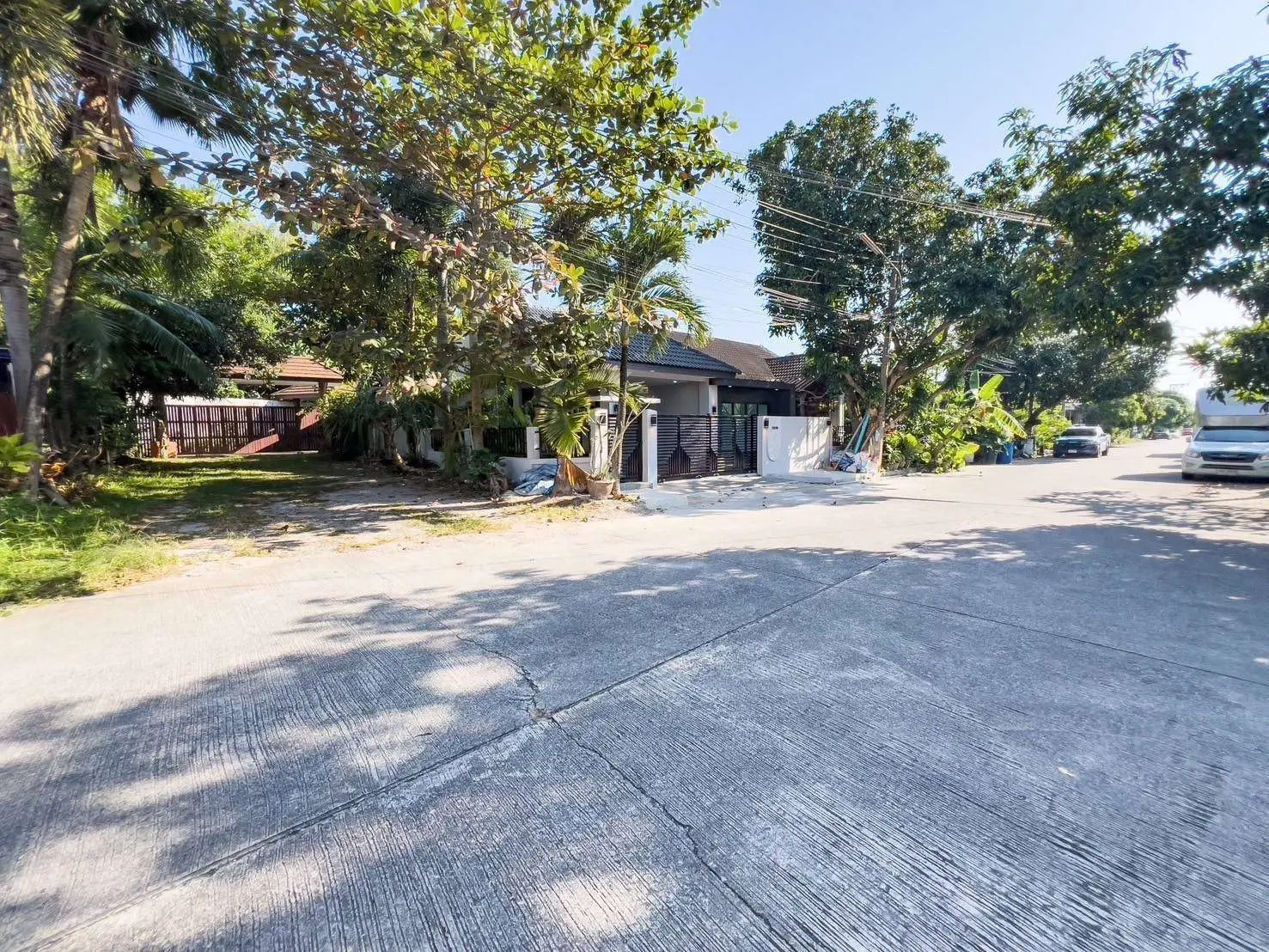 Comfortable House 3Bedrooms for Living in Ratsada, Phuket