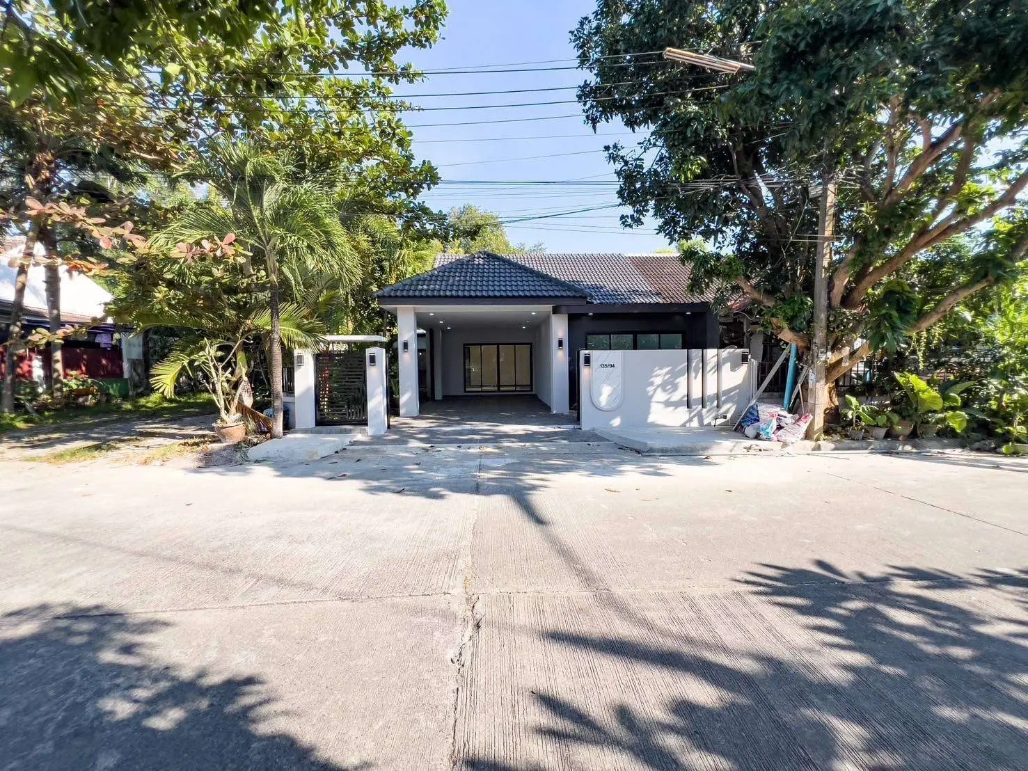 Comfortable House 3Bedrooms for Living in Ratsada, Phuket