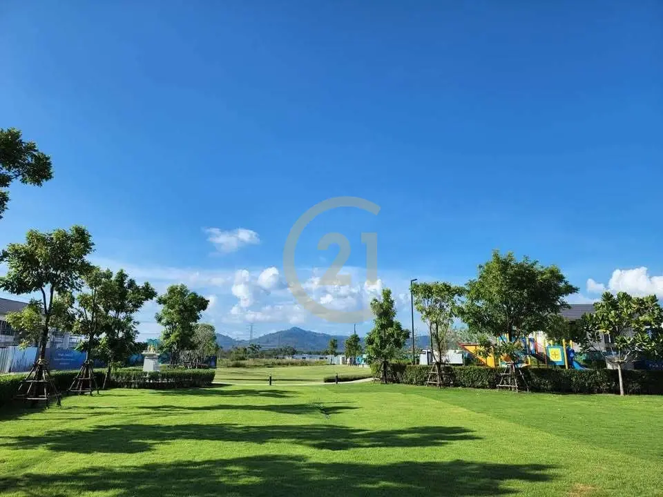 3 Bedrooms House for Rent in Supalai Lake View, Koh Kaew