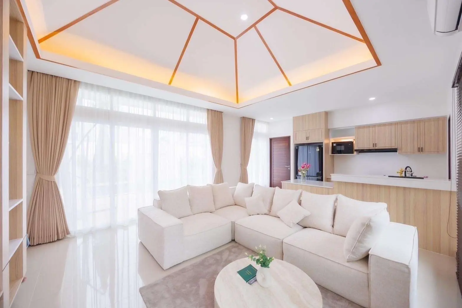 Luxury Pool Villas in Rawai – Tranquil Living Amidst Nature