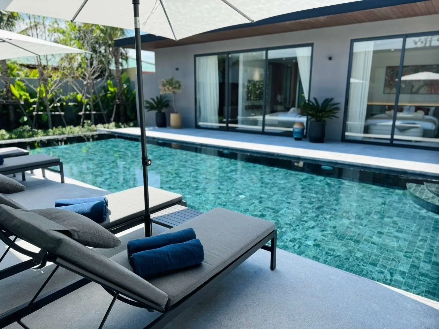 Modern Elegance Meets Tranquil Living