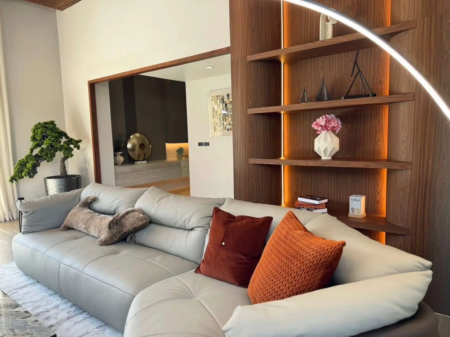 Modern Elegance Meets Tranquil Living