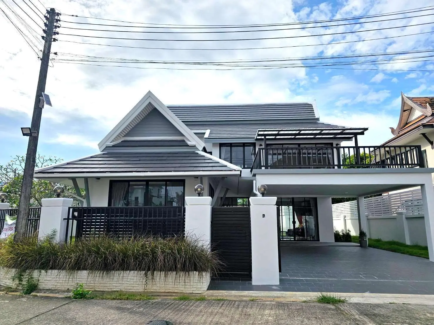 4 Bedrooms Tranquil Living in Chalong, Phuket