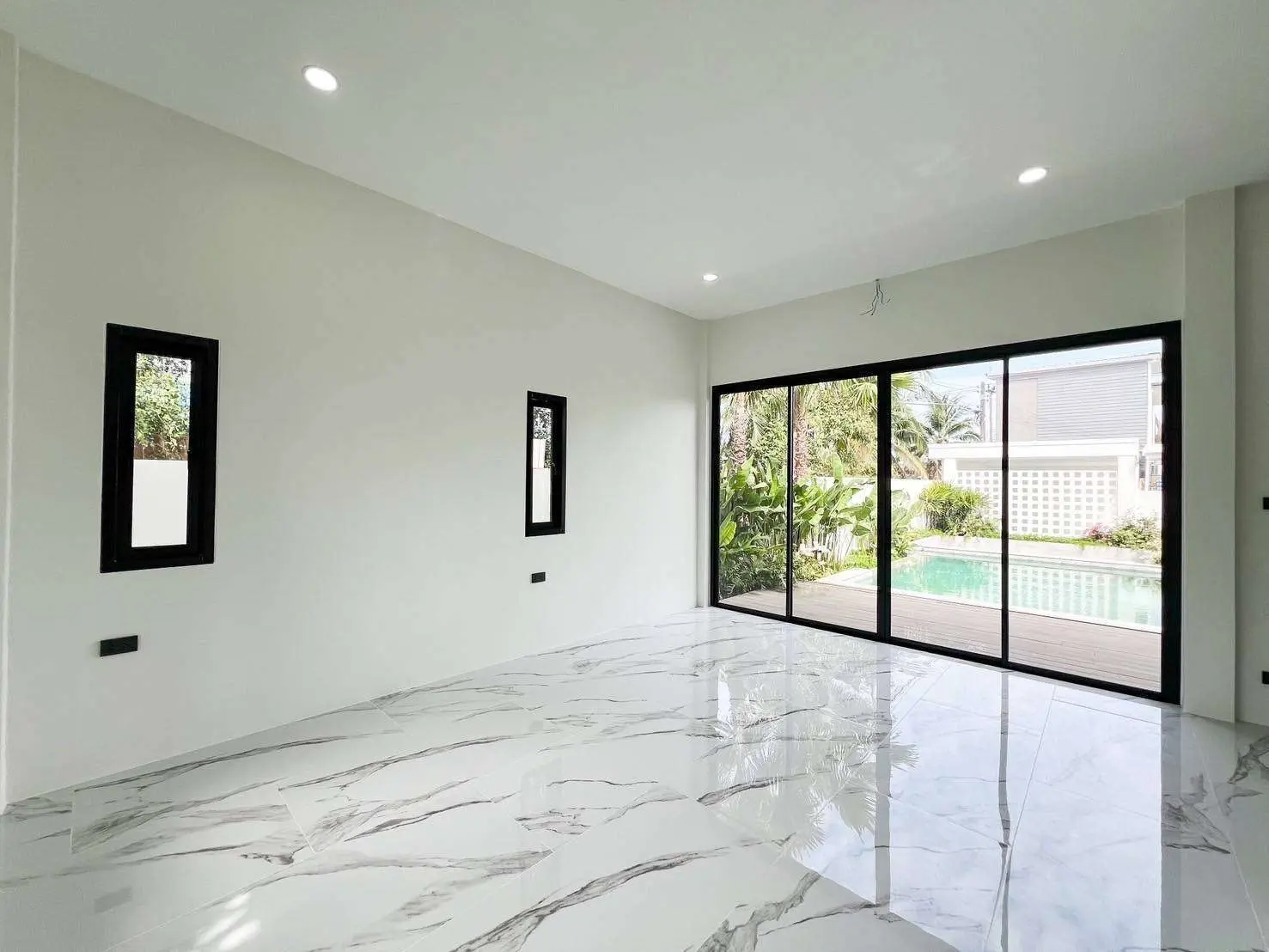 Luxurious 3-Bedroom Pool Villa in Rawai – Modern Comfort &amp; Tropical Serenity