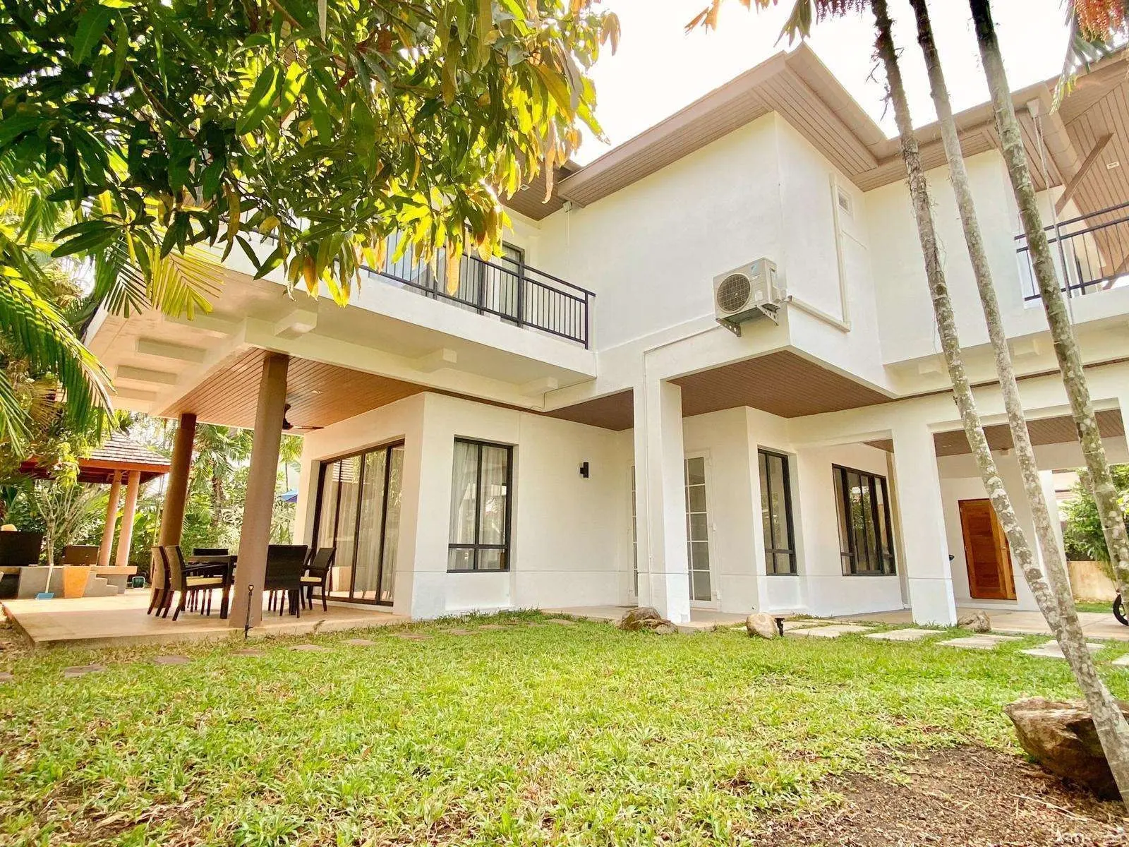 Elegant 4-Bedroom Luxury Home in Kathu – Private Pool &amp; Prime Location