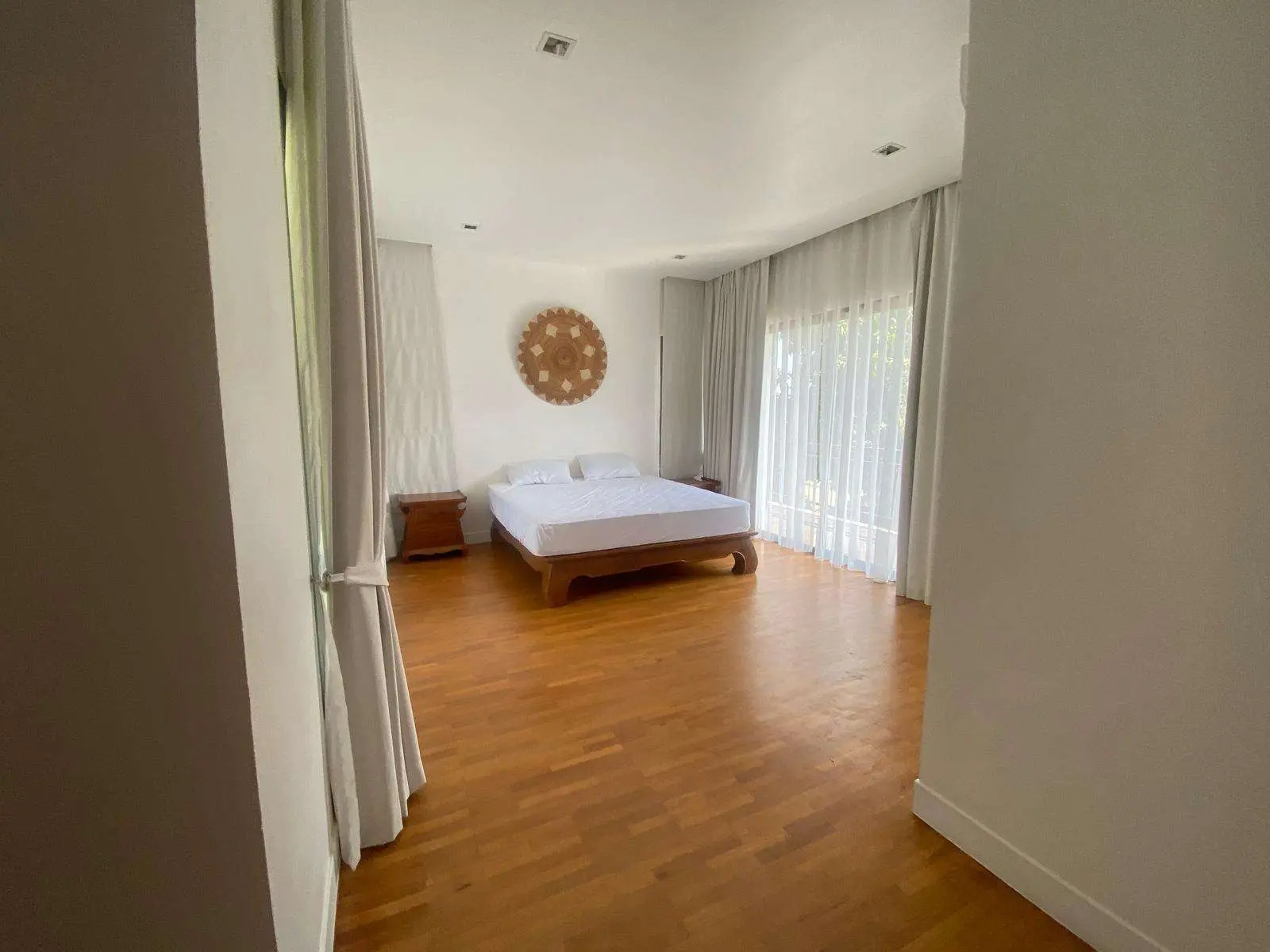 Elegant 4-Bedroom Luxury Home in Kathu – Private Pool &amp; Prime Location