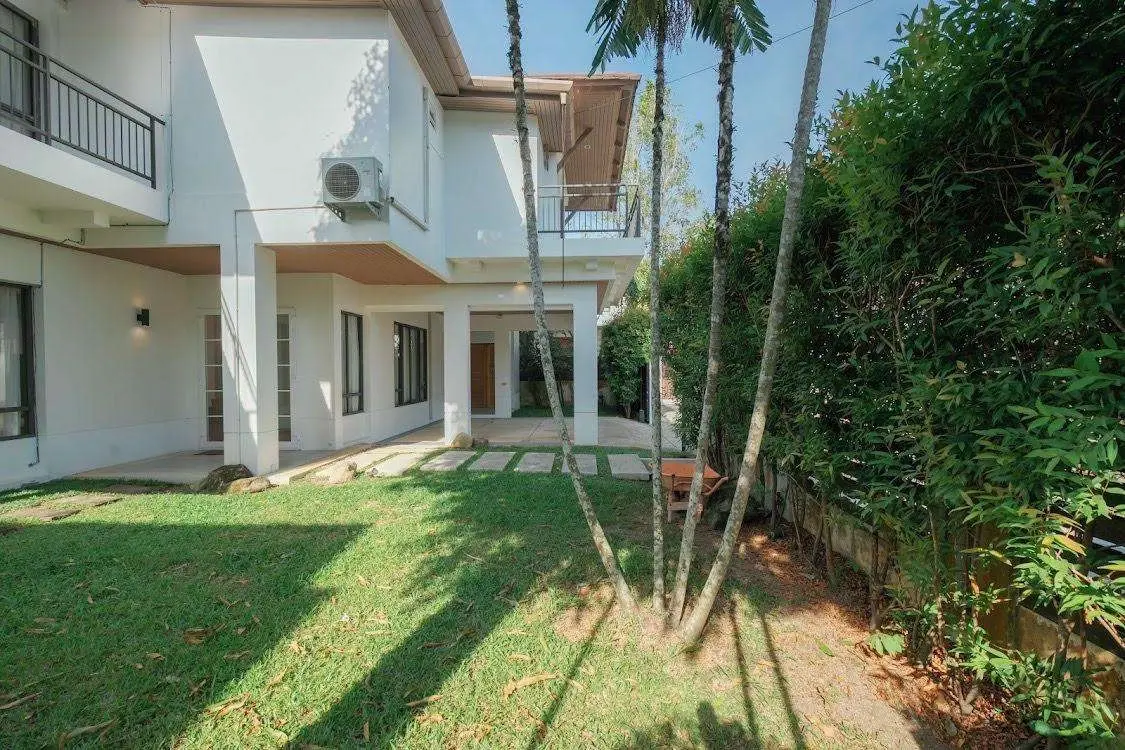 Elegant 4-Bedroom Luxury Home in Kathu – Private Pool &amp; Prime Location