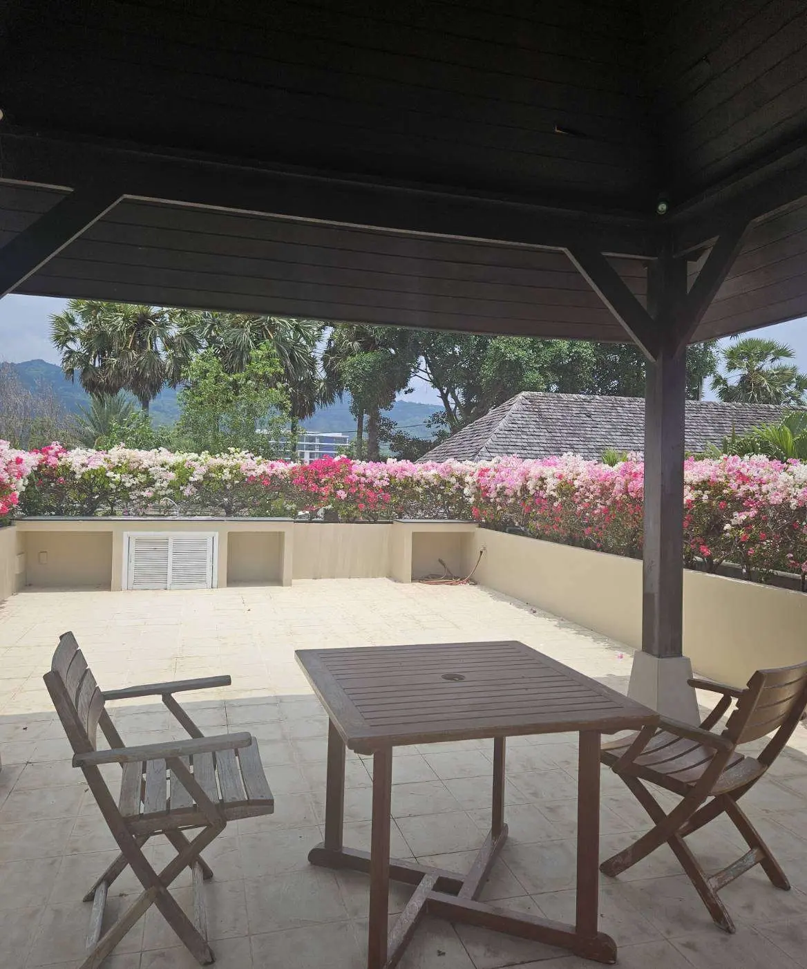 3Bed rooms Luxury  – Private Pool Villa Minutes from the Beach
