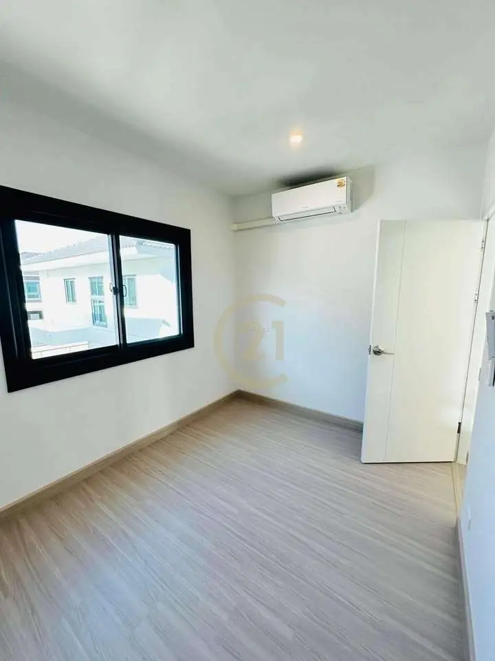 Modern 4-Bedroom House in Phuket – Ready to Move In