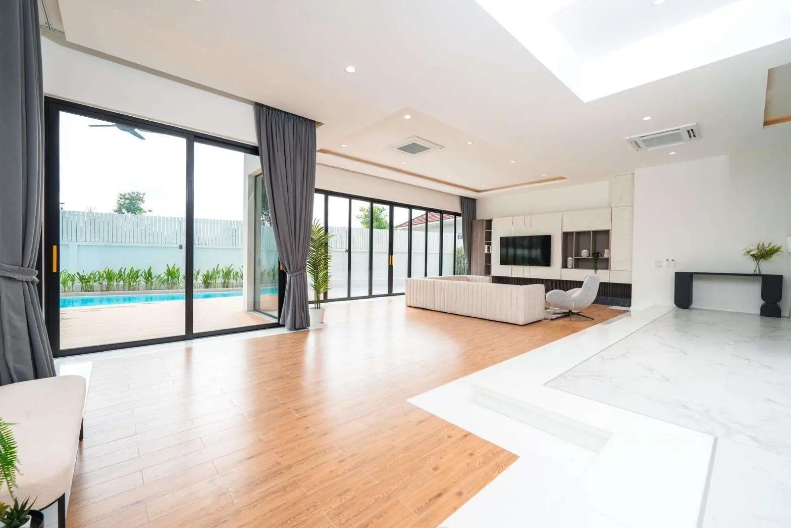 Luxury 5-Bedroom Villa for Sale in Chalong, Phuket