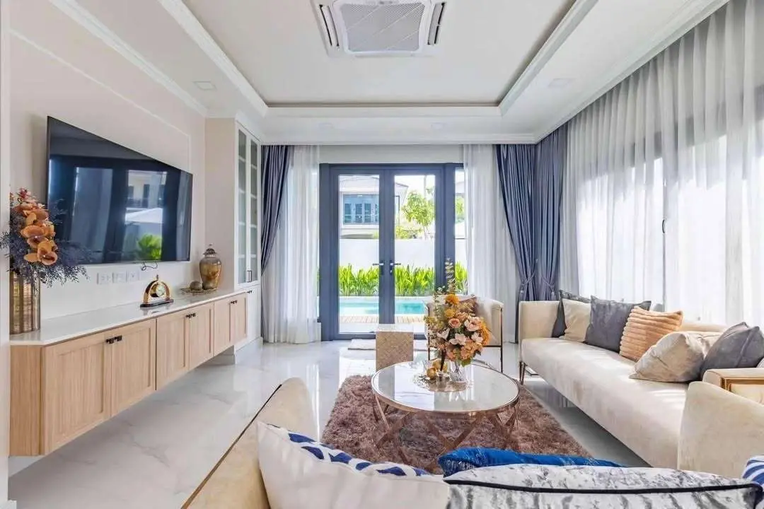 Luxury Pool Villa with Lake View – Koh Kaew, Phuket
