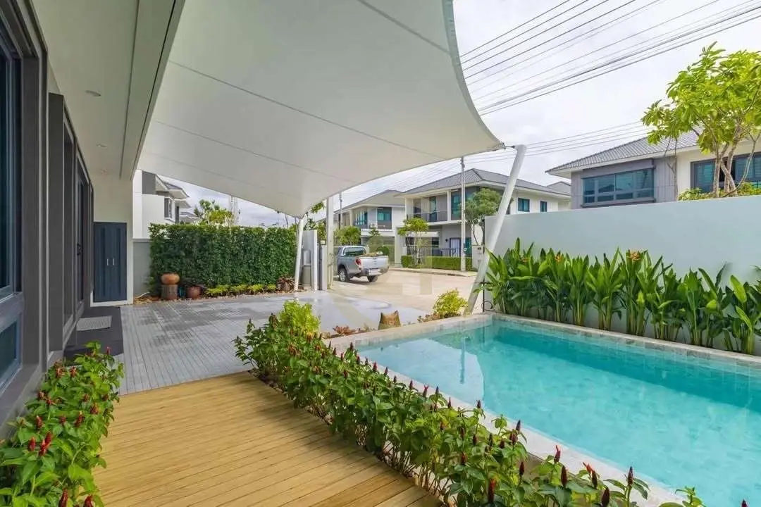 Luxury Pool Villa with Lake View – Koh Kaew, Phuket
