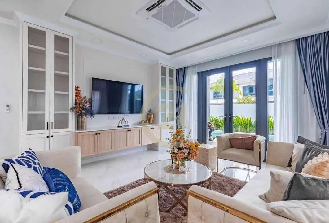 Luxury Pool Villa with Lake View – Koh Kaew, Phuket